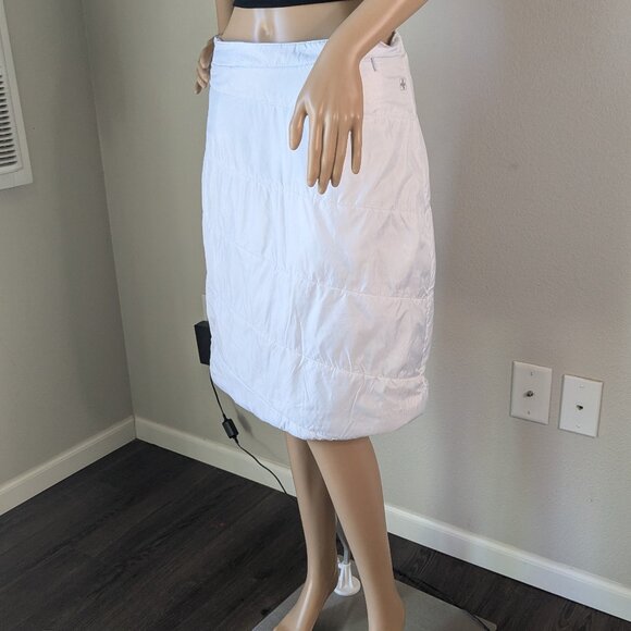 Swiss Tech Skirt Women's Size Small (4-6) White Puffer Quilted Skirt - Picture 3 of 13